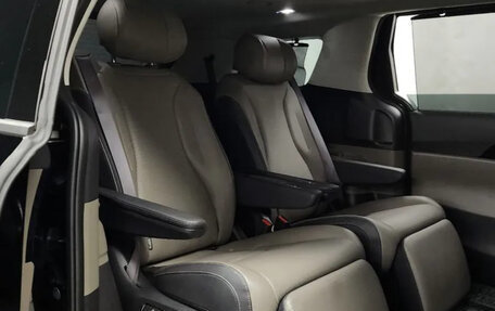 KIA Carnival, 2024 год, 7 400 000 рублей, 12 фотография