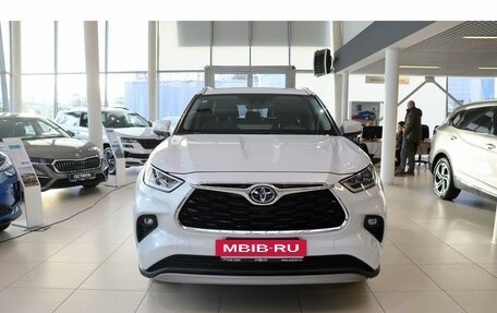 Toyota Highlander, 2025 год, 5 700 000 рублей, 2 фотография