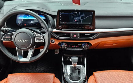 KIA K3, 2023 год, 2 340 000 рублей, 7 фотография