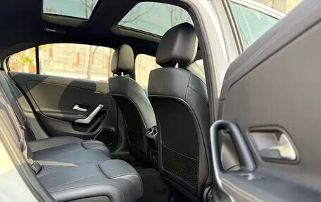 Mercedes-Benz A-Класс, 2022 год, 1 800 003 рублей, 14 фотография