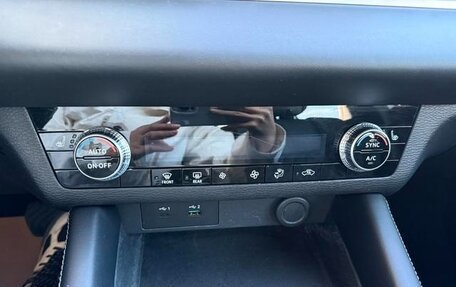 Mitsubishi Outlander, 2022 год, 11 фотография