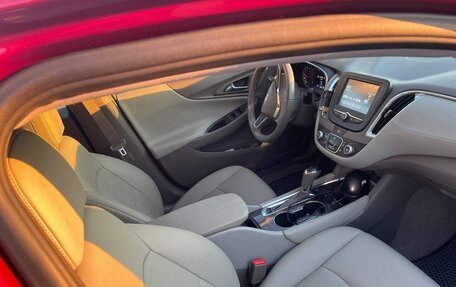 Chevrolet Malibu IX, 2018 год, 1 200 000 рублей, 7 фотография