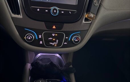 Chevrolet Malibu IX, 2018 год, 1 200 000 рублей, 16 фотография