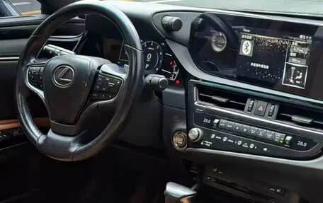 Lexus ES VII, 2021 год, 2 999 000 рублей, 5 фотография