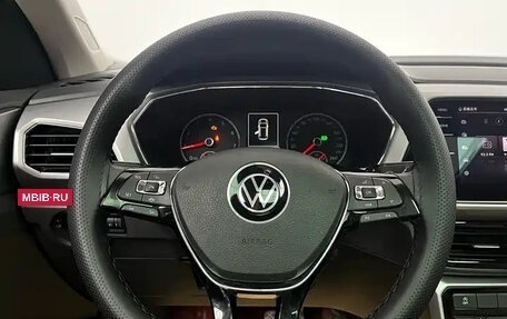 Volkswagen T-Cross I, 2021 год, 1 157 000 рублей, 10 фотография