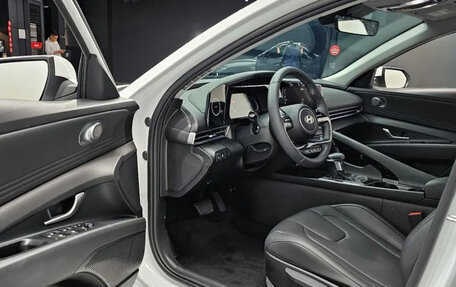 Hyundai Avante, 2024 год, 2 200 000 рублей, 10 фотография