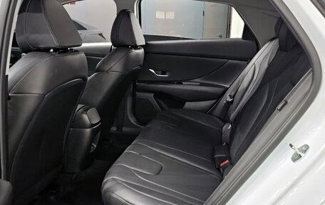 Hyundai Avante, 2024 год, 2 200 000 рублей, 13 фотография