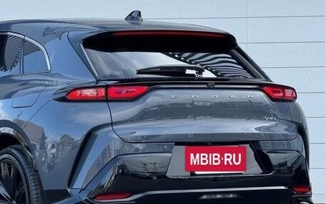 Toyota Crown, 2025 год, 5 890 099 рублей, 8 фотография