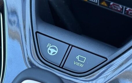 Toyota Crown, 2025 год, 5 890 099 рублей, 32 фотография