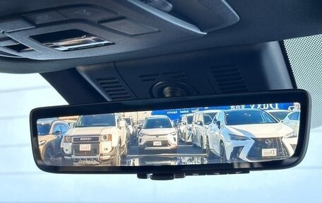 Toyota Crown, 2025 год, 5 890 099 рублей, 28 фотография