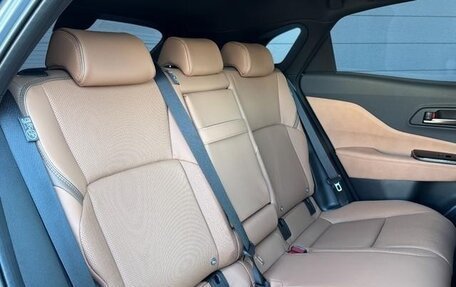 Toyota Crown, 2025 год, 5 890 099 рублей, 35 фотография