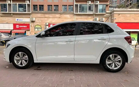 Volkswagen Polo, 2023 год, 997 000 рублей, 3 фотография