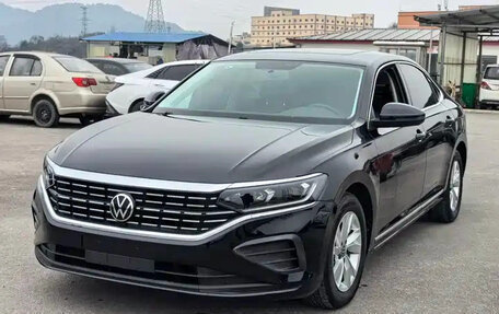 Volkswagen Passat B8 рестайлинг, 2022 год, 1 537 000 рублей, 2 фотография