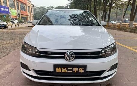 Volkswagen Polo, 2023 год, 997 000 рублей, 2 фотография