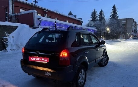 Hyundai Tucson III, 2006 год, 700 000 рублей, 4 фотография