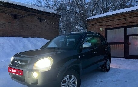 Hyundai Tucson III, 2006 год, 700 000 рублей, 11 фотография