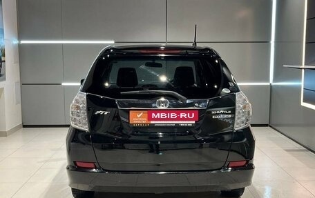 Honda Fit Shuttle I рестайлинг, 2012 год, 925 000 рублей, 6 фотография