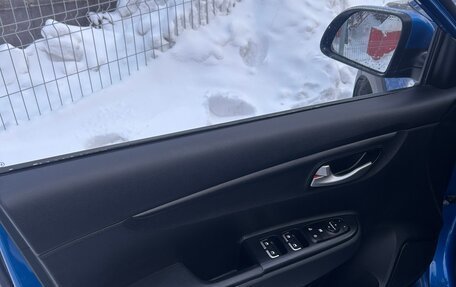 KIA Rio IV, 2019 год, 1 360 000 рублей, 8 фотография