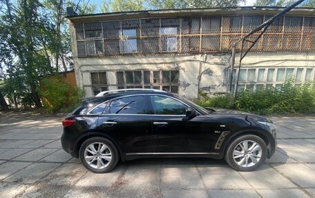 Infiniti QX70, 2015 год, 1 650 000 рублей, 3 фотография