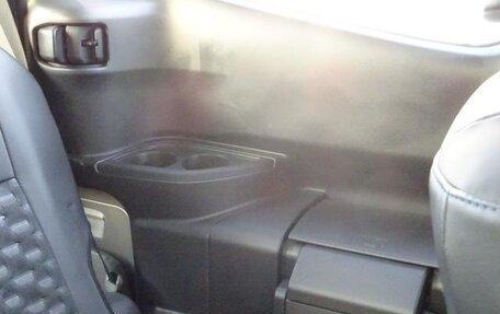 Toyota Voxy, 2023 год, 2 850 888 рублей, 33 фотография