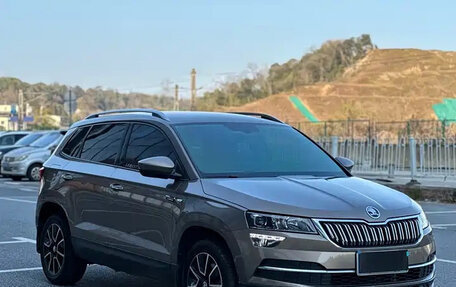 Skoda Karoq I, 2021 год, 1 437 000 рублей, 6 фотография