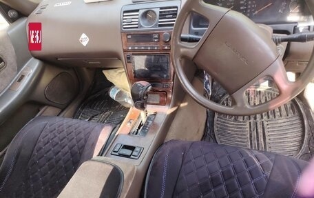 Nissan Laurel VIII, 1993 год, 150 000 рублей, 1 фотография