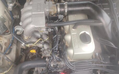 Nissan Laurel VIII, 1993 год, 150 000 рублей, 9 фотография