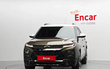 Chevrolet TrailBlazer, 2021 год, 1 815 000 рублей, 2 фотография