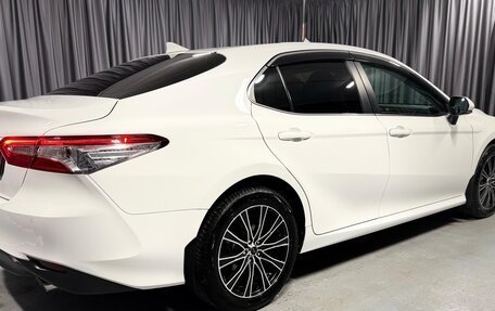 Toyota Camry, 2020 год, 2 500 000 рублей, 6 фотография