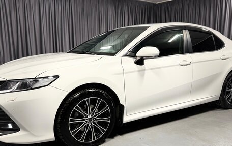 Toyota Camry, 2020 год, 2 500 000 рублей, 11 фотография