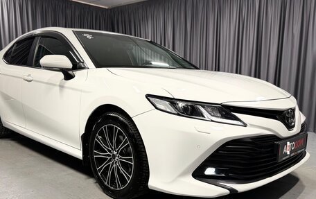 Toyota Camry, 2020 год, 2 500 000 рублей, 4 фотография