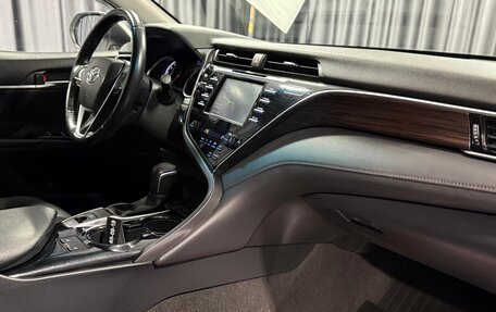 Toyota Camry, 2020 год, 2 500 000 рублей, 37 фотография