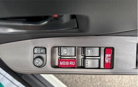 Toyota Roomy I, 2022 год, 900 000 рублей, 7 фотография