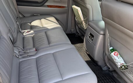 Toyota Land Cruiser 100 рестайлинг 2, 2007 год, 2 600 000 рублей, 10 фотография