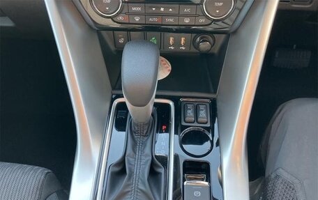 Mitsubishi Eclipse Cross, 2023 год, 2 180 000 рублей, 8 фотография