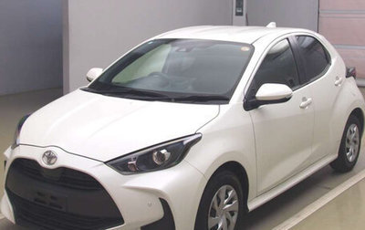 Toyota Yaris, 2022 год, 815 000 рублей, 1 фотография