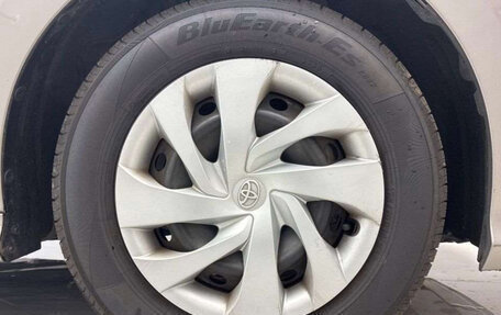 Toyota Yaris, 2022 год, 850 000 рублей, 11 фотография