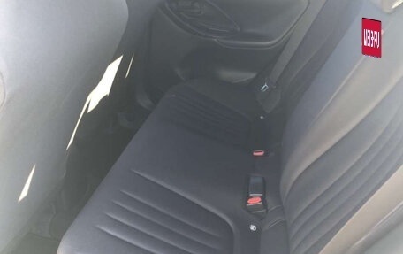 Toyota Yaris, 2022 год, 815 000 рублей, 11 фотография