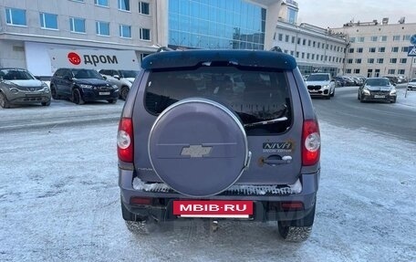 Chevrolet Niva I рестайлинг, 2010 год, 390 000 рублей, 5 фотография