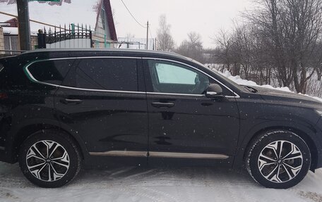 Hyundai Santa Fe IV, 2018 год, 3 180 000 рублей, 2 фотография