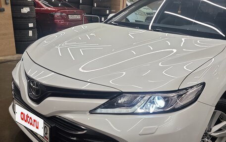 Toyota Camry, 2020 год, 2 900 000 рублей, 6 фотография
