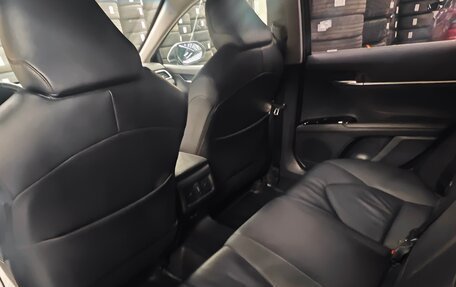 Toyota Camry, 2020 год, 2 900 000 рублей, 10 фотография