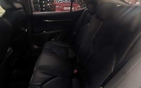 Toyota Camry, 2020 год, 2 900 000 рублей, 12 фотография