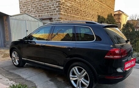 Volkswagen Touareg III, 2010 год, 6 фотография