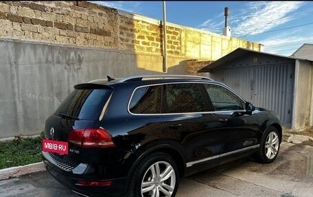 Volkswagen Touareg III, 2010 год, 10 фотография