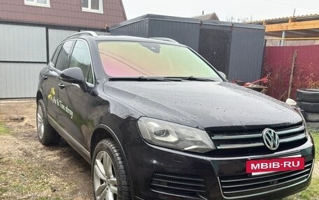 Volkswagen Touareg III, 2010 год, 26 фотография
