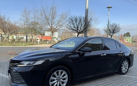 Toyota Camry, 2019 год, 2 520 000 рублей, 3 фотография