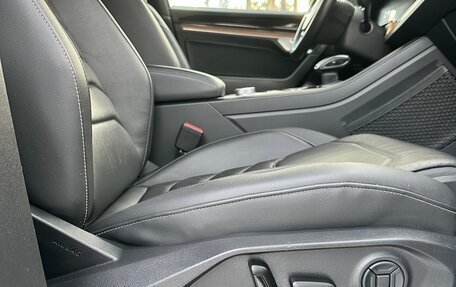 Volkswagen Touareg III, 2018 год, 4 700 000 рублей, 23 фотография