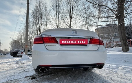 Honda Accord IX рестайлинг, 2013 год, 1 850 000 рублей, 16 фотография