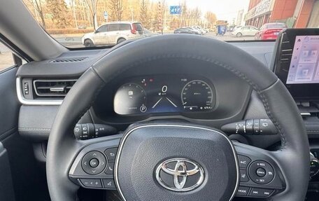 Toyota RAV4, 2024 год, 3 950 009 рублей, 11 фотография